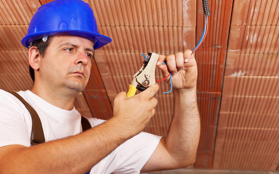cherche électricien pas cher Saint-Germain-en-Laye